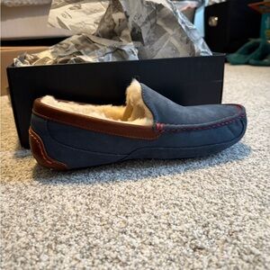 Limited Edition UGG Star Wars Han Solo Ascot, Size 11